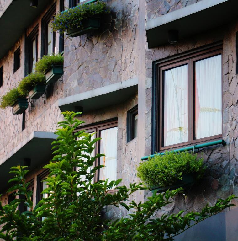 Amira Hotel Bandung Extérieur photo